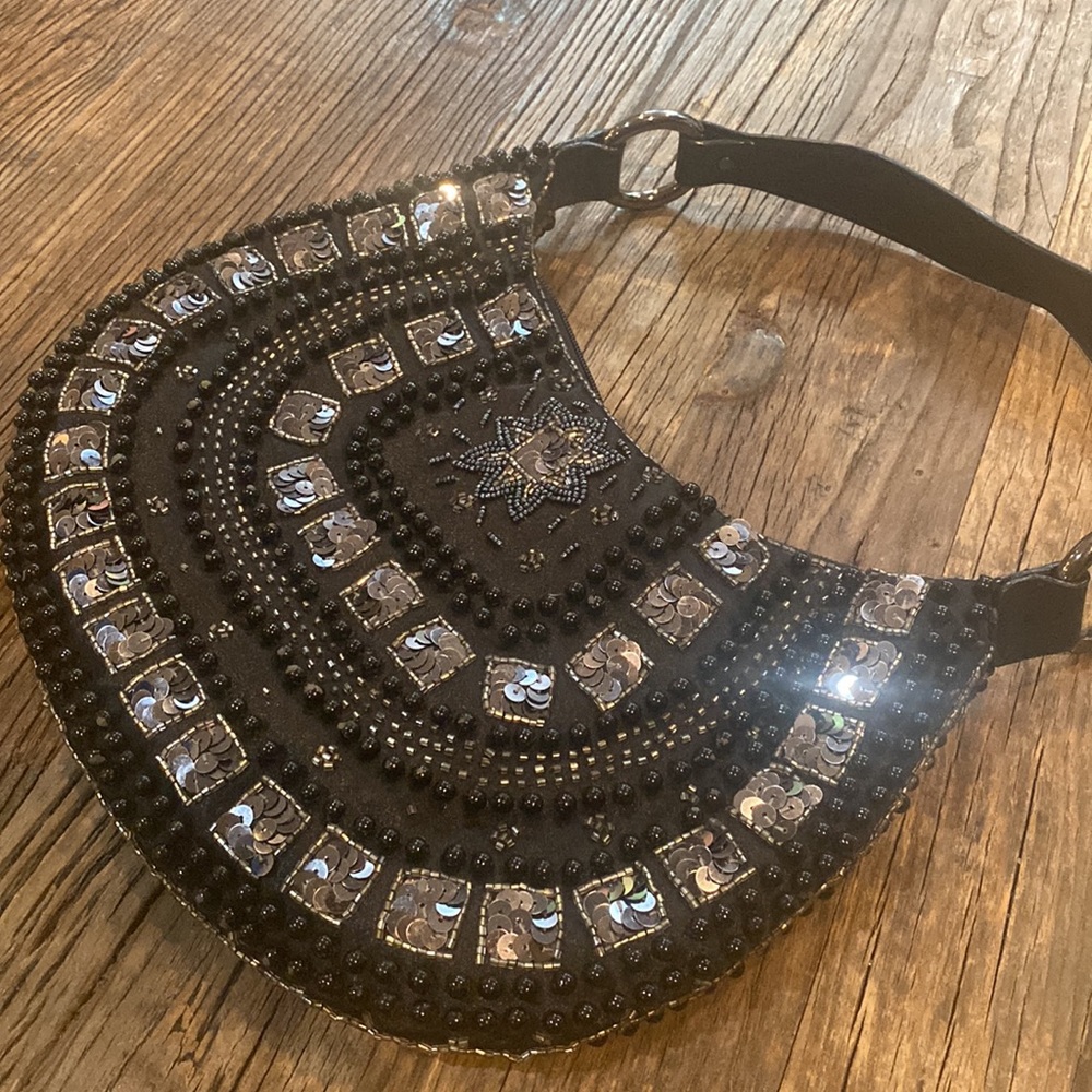 Sequin & beaded purse - Picture 4 of 7